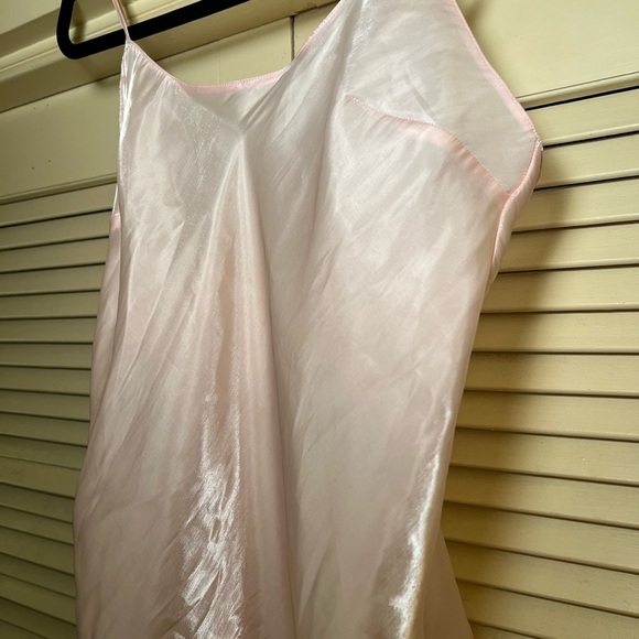 Victoria’s Secret Bias Cut Camisole Mini Slip Dress, size medium, shell pink - Picture 4 of 8